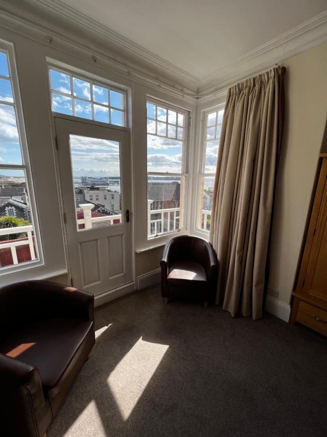 Queenswood Hotel Уестън сюпър Меър Екстериор снимка